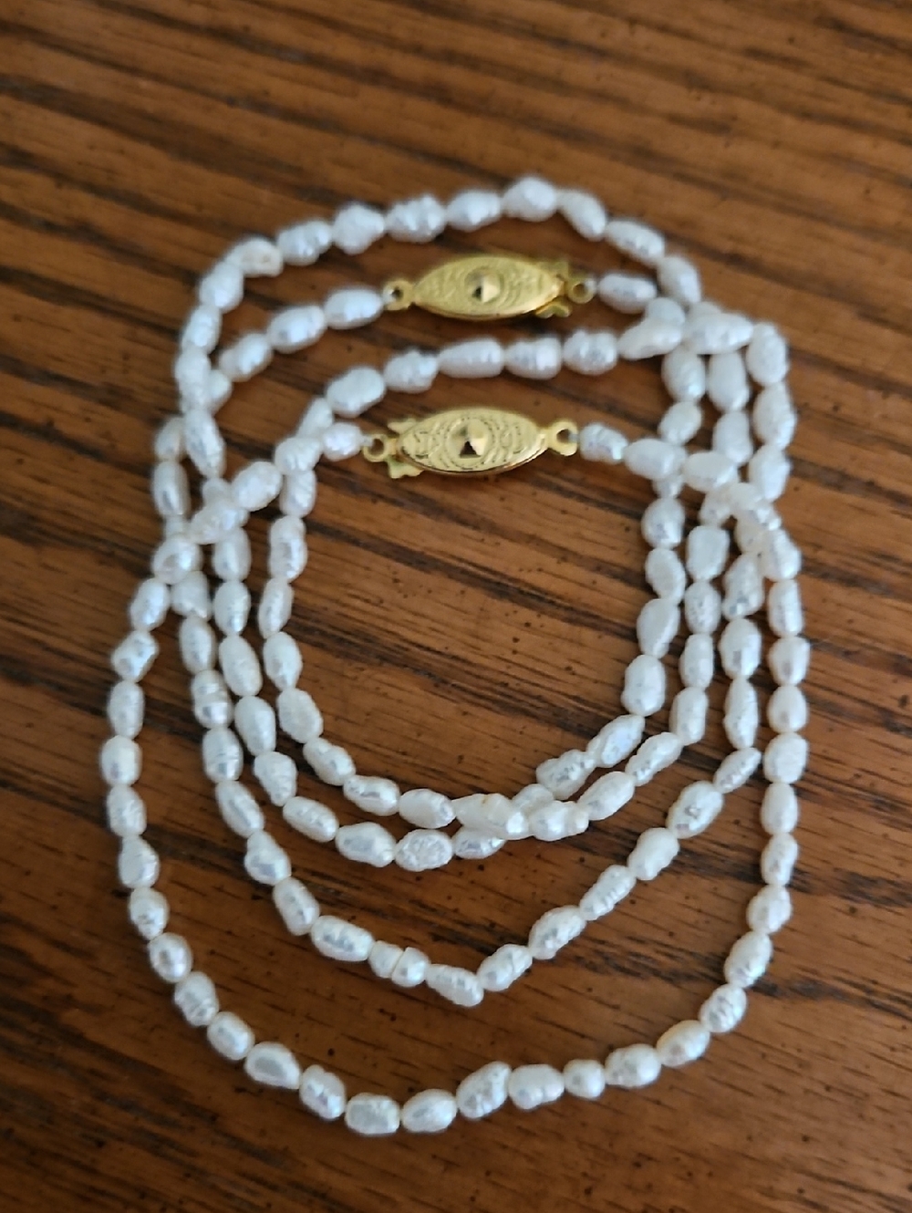 Elegant Fresh Water Pearl Necklace and Bracelet Set - Vintage Never Worn -Beaded